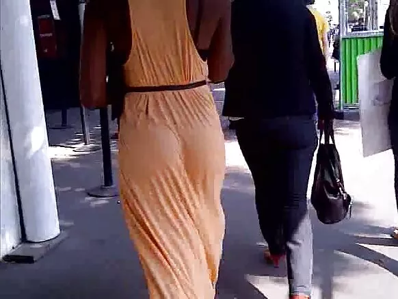 Français gras noirs avec bon cul extérieur.