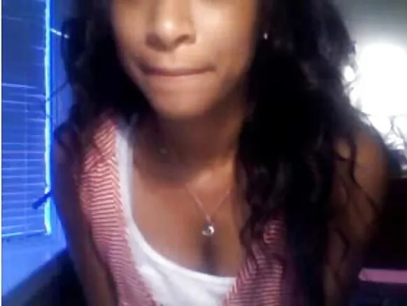 Talua klanman kpa kun m’ɔ ti kɛ ébène sa’n, ɔ man min blowjob nɲɔn webcam su, kpɛkun ɔ nin min bé bó ngowa.